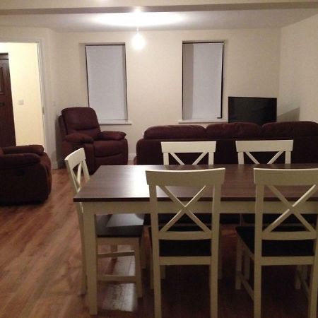 3 Bedroom Newly Furnished Cork City 외부 사진